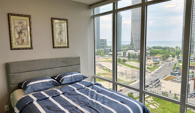 Luxury Waterfront Condo Toronto