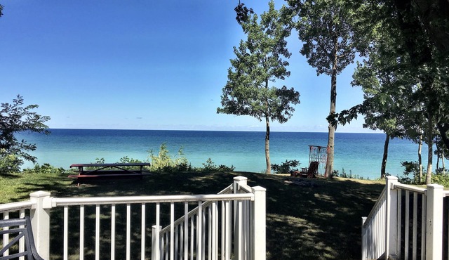 'Luxury' Waterfront Home in Lake Erie Wine Country