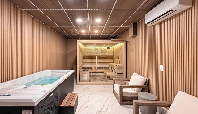 Luxury Wellness Estate. Private SPA, Pool, Sauna & Cinema.