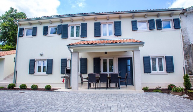Luxury wellness villa in a quiet area of Northern Istria
