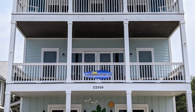 Luxury West End Home steps from Gulf w/views & private *heated* pool