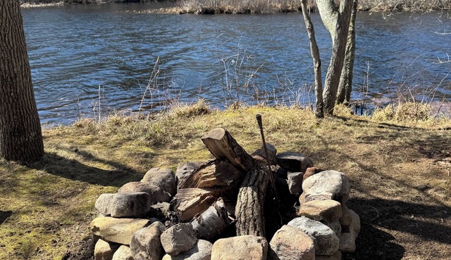 Luxury Yurt Campsite on the Tranquil Wood River.