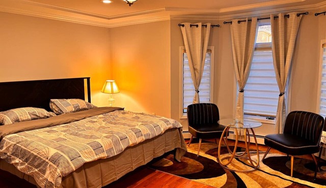 Luxury3BR 20 MIN to Time Square by Bus 15 MIN to Met life & American Dream