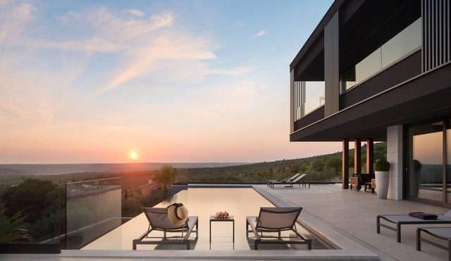 Luxus Villa mit Atemberaubenden Panorama