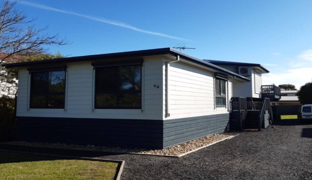 Lyall Street Retreat