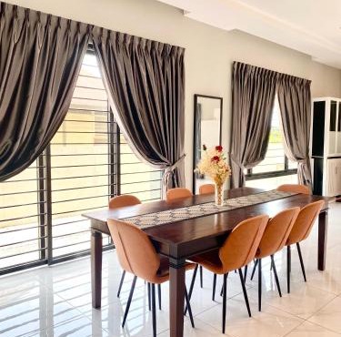 LYL Journey House at Ipoh Town Centre 17PAX 6BR