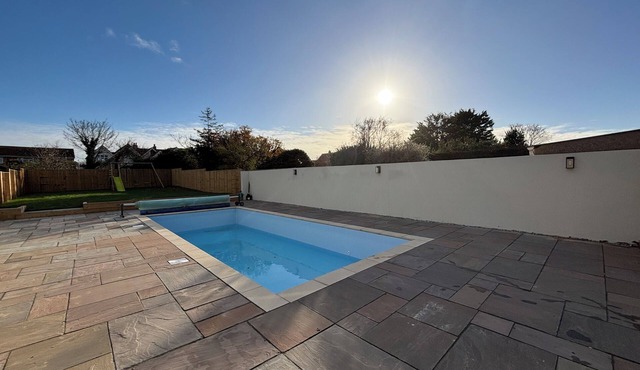 Lyla's | Holiday Home | Swimming Pool | Hot Tub | Parking