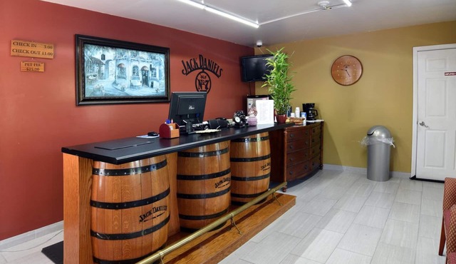 Lynchburg Country Inn