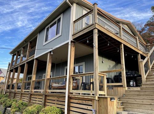 Lynchburg's Best-Kept Secret: A Unique Rental with Private Dock and Open Water Views