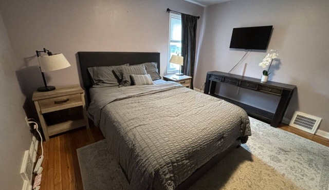 Lyndhurst 3BR 1BA Home Monthly Rental Smart TVs wood flooring quiet neighborhood