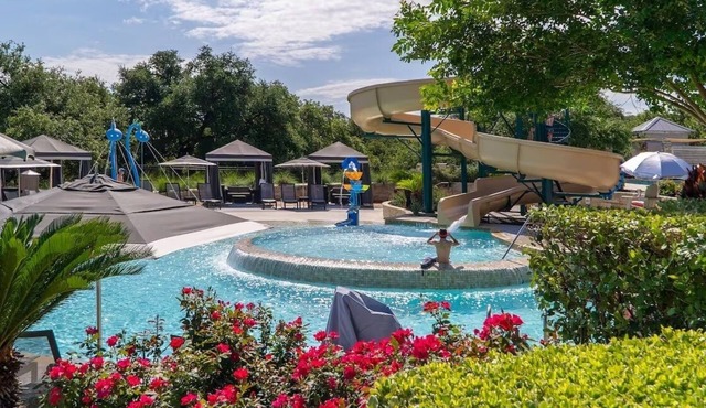Lyndon B. Johnson Suite at Lakeway Resort & Spa, Outdoor Pool!