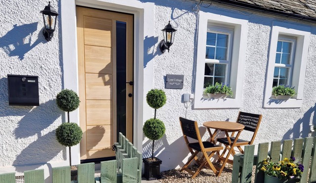 Lyne Cottage, The Retreat