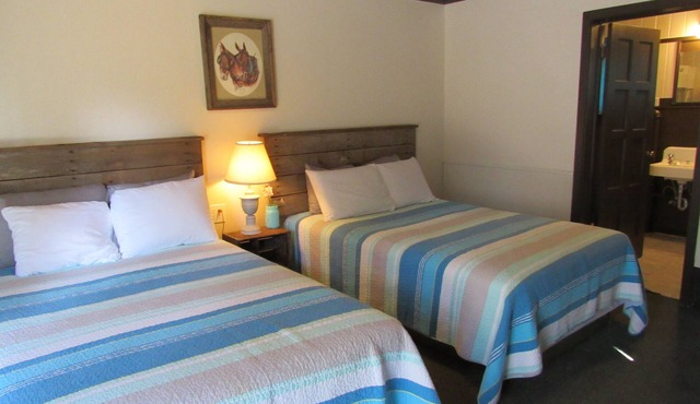 Lynnhurst Resort Motel #6 - Dog Friendly - Jet ski Rentals on Site
