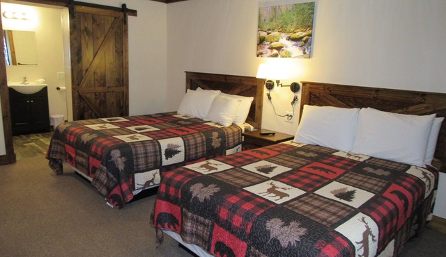 Lynnhurst Resort - Motel Unit 7 Sleeps 4 Jet Ski Rental Available!