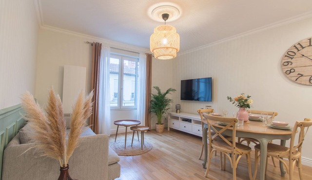 LYON 3, Quartier typique de LYON - 3 rooms 10 min from Part Dieu train station