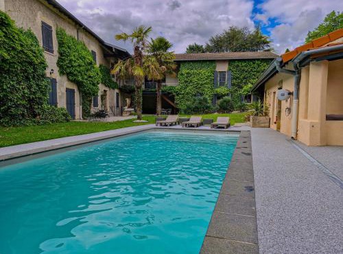 Lyon Faubourg - Saint Priest