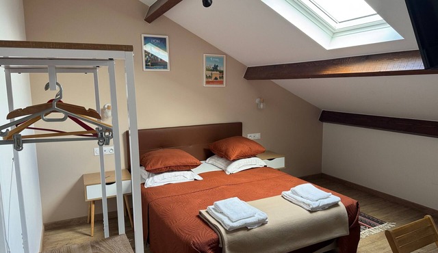 Lyon Mon Amour - St-Bruno Room