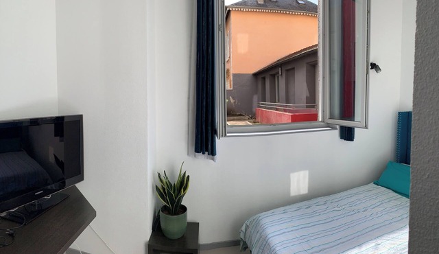 Lyon sixth, 10-minute walk from Parc de la tête d'or