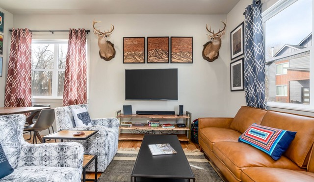 Lyons Depot - Gallatin River Trail Access And Close to Bozeman Hot Springs.