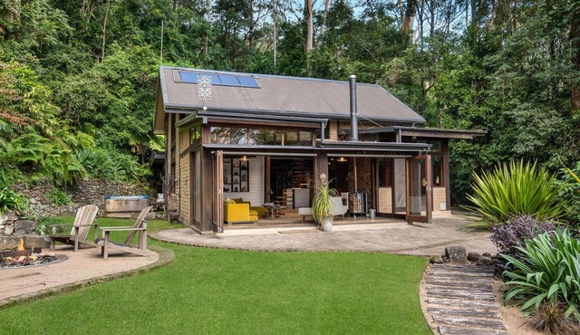 Lyra - Kangaroo Valley