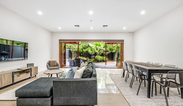 M and M at Goodwood - 2 BR - 2BATH