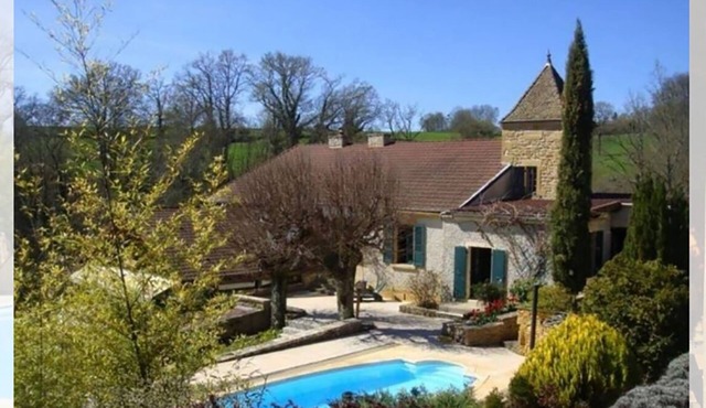 Maiz'In - 330m2 large capacity in South Burgundy