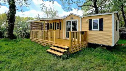 M.Home ACCES E007 3chbr/6pers