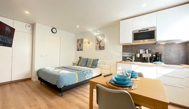 M4 Coeur Massy RER BC 600m - Orly20 min