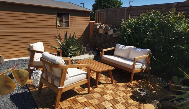 Maison Tous Confort Bien Equipee. Salon. Cuisine Coin Repas Spacieux