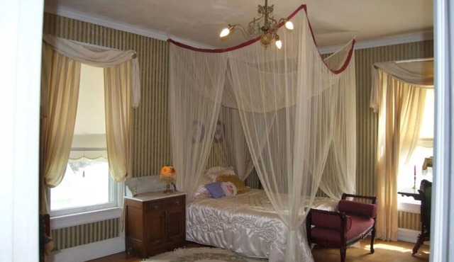 Ma'on House Bed & Breakfast