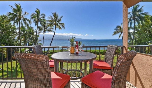 Maalaea Banyans 203 OceanFront 1BD Amazing Ocean Views