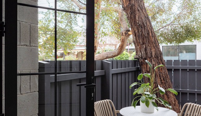 MAC Richmond by Melbourne Apartment Collection