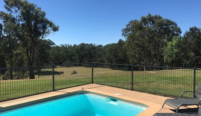 MacArthur Park - stunning, private 4 bedroom house with panoramic views