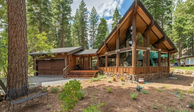 Macdonald Cabin