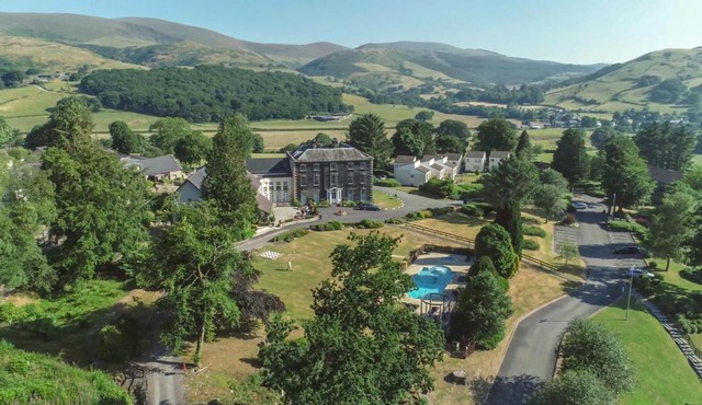 Macdonald Plas Talgarth Resort