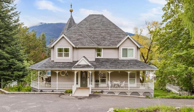 MacDonald's Dromore Estate - Main House