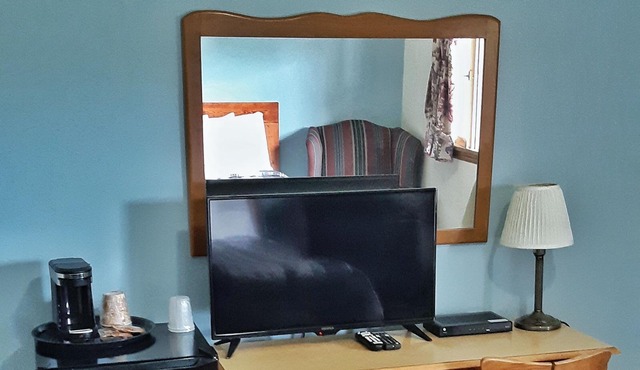 MacIver's Motel & Campground