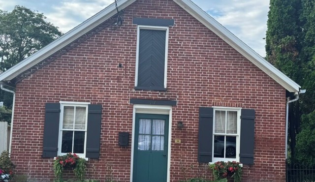 Mack on Market - Whole Apartment in Historic Marietta