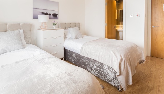 Mackie Exclusive Residence 3 Bedroom Apartment