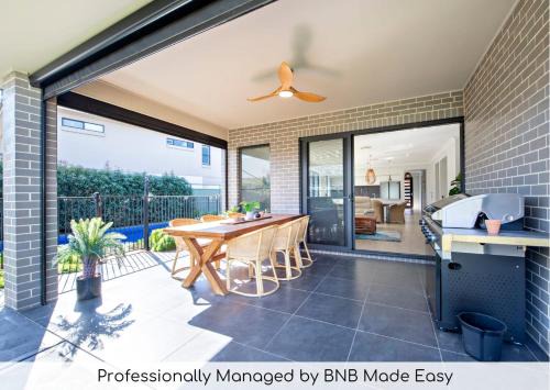 Macquarie Entertainer - Pool Retreat, Pet Friendly