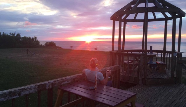 MacToimin Cottage Private Hot Tub Cabot Trail, Pleasant Bay,N.S.