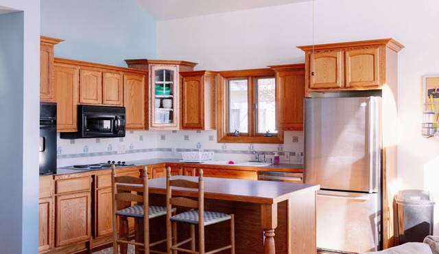 Mad River Mountain & Ohio Caverns Lake Front Property