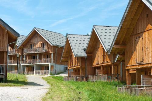 Madame Vacances Les Chalets du Berger Premium*