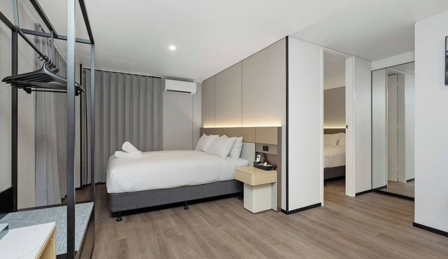 Madison Plaza Townsville