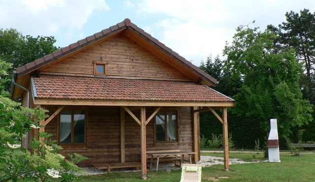 "Madriage" wooden house
