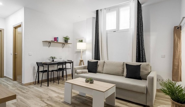 Madrid Numancia II - 1-Bedroom Apartment