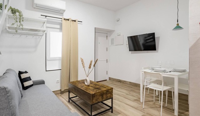 Madrid Villaverde III - Cozy apartment, AC