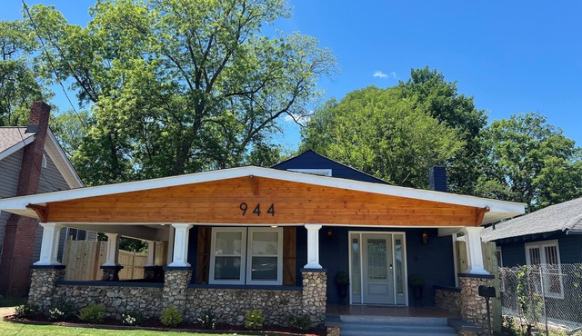 Madyson's Manor - Charming Home Perfect for Family & Friends!