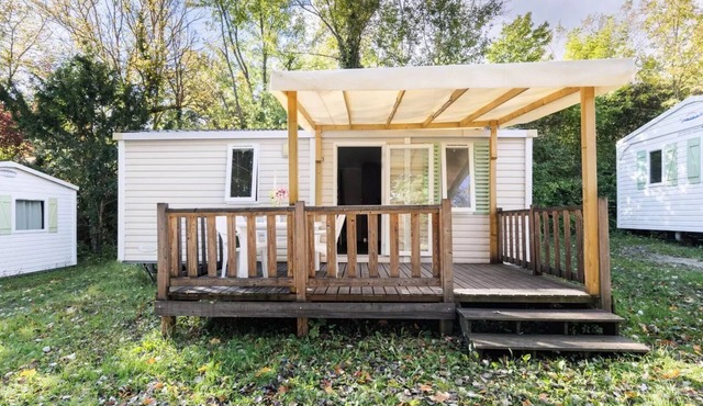 Maeva Respire campsite in La Croze * - 3 Room Mobile Home 4 People