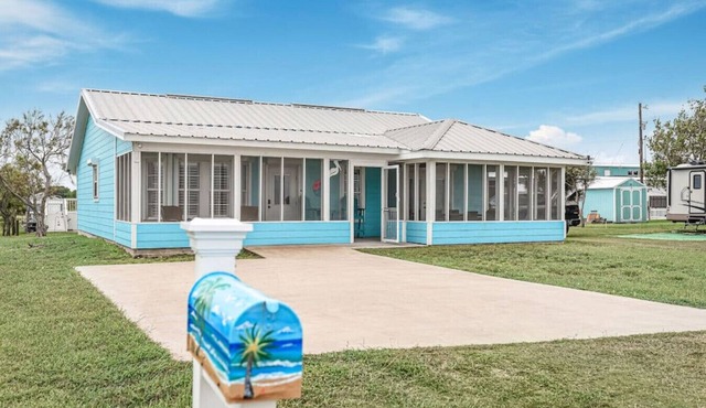 Mag Beach Refuge - Bayfront